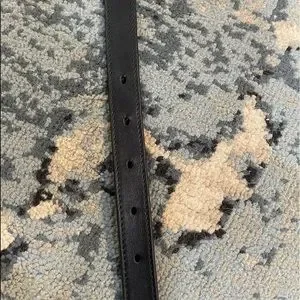 Gucci Belt! Nothing wrong with it, just doesn’t fit anymore. Gucci | Accessories | Gucci Belt Nothing Wrong With It Just  main image 3